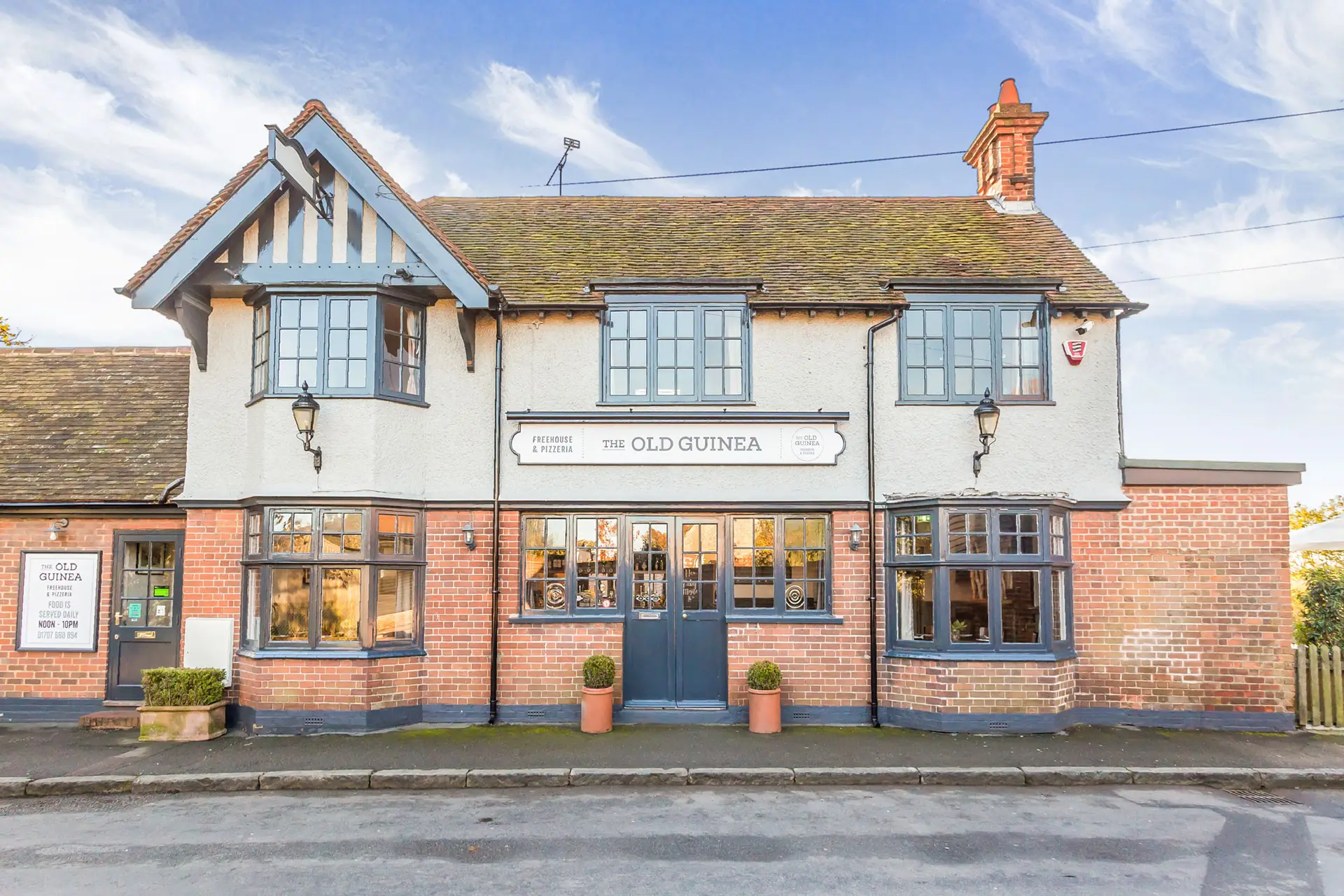 The Old Guinea restaurant interior in Ridge, Hertfordshire — photography for Oracle Creative rebrand